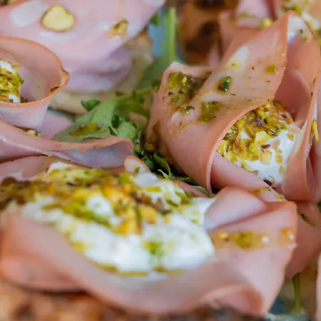 Al Pellegrino - Ristorante Pizzeria מלון Gradisca dʼIsonzo